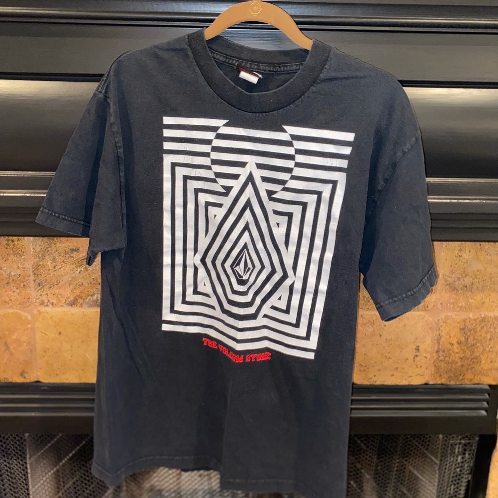 Vintage 90s Volcom tee